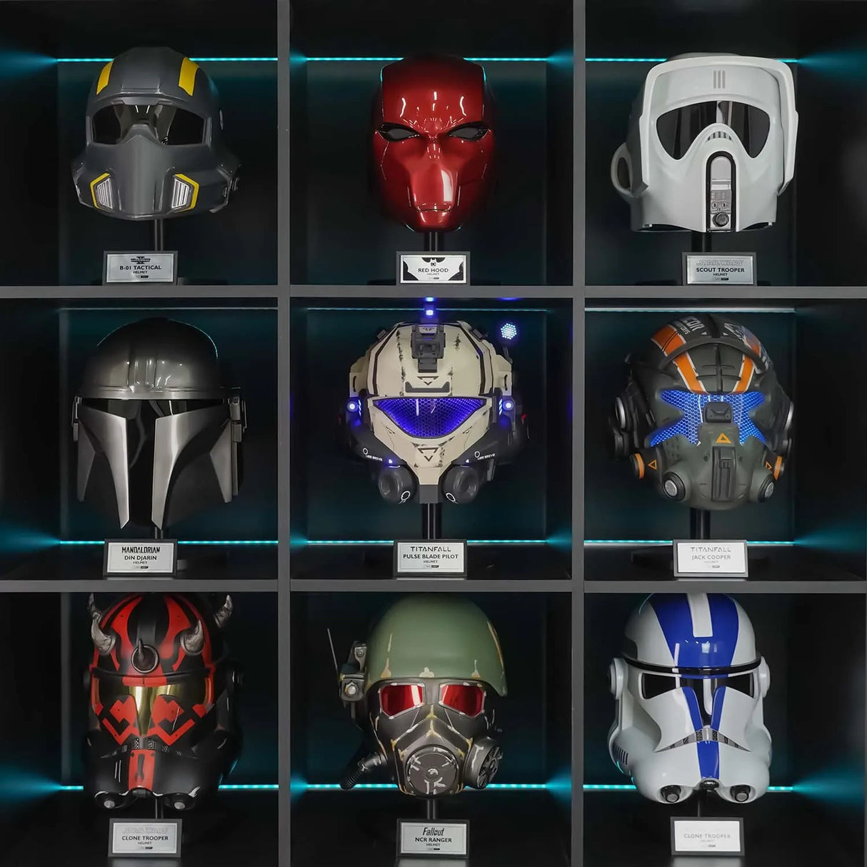 Titanfall 2 Pulse Blade Pilot Helmet