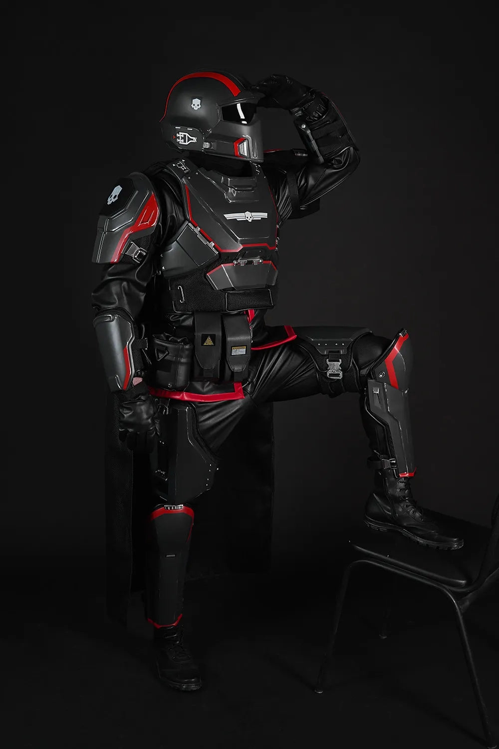 Helldivers B-01 Cosplay Costume - Red