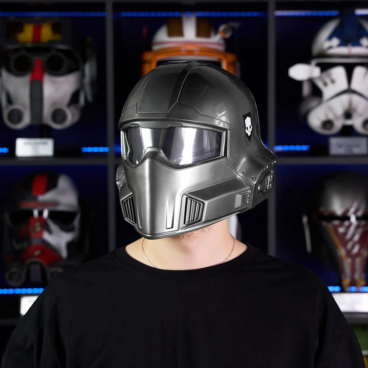 Helldivers 2 B-22 Helmet - Model Citizen