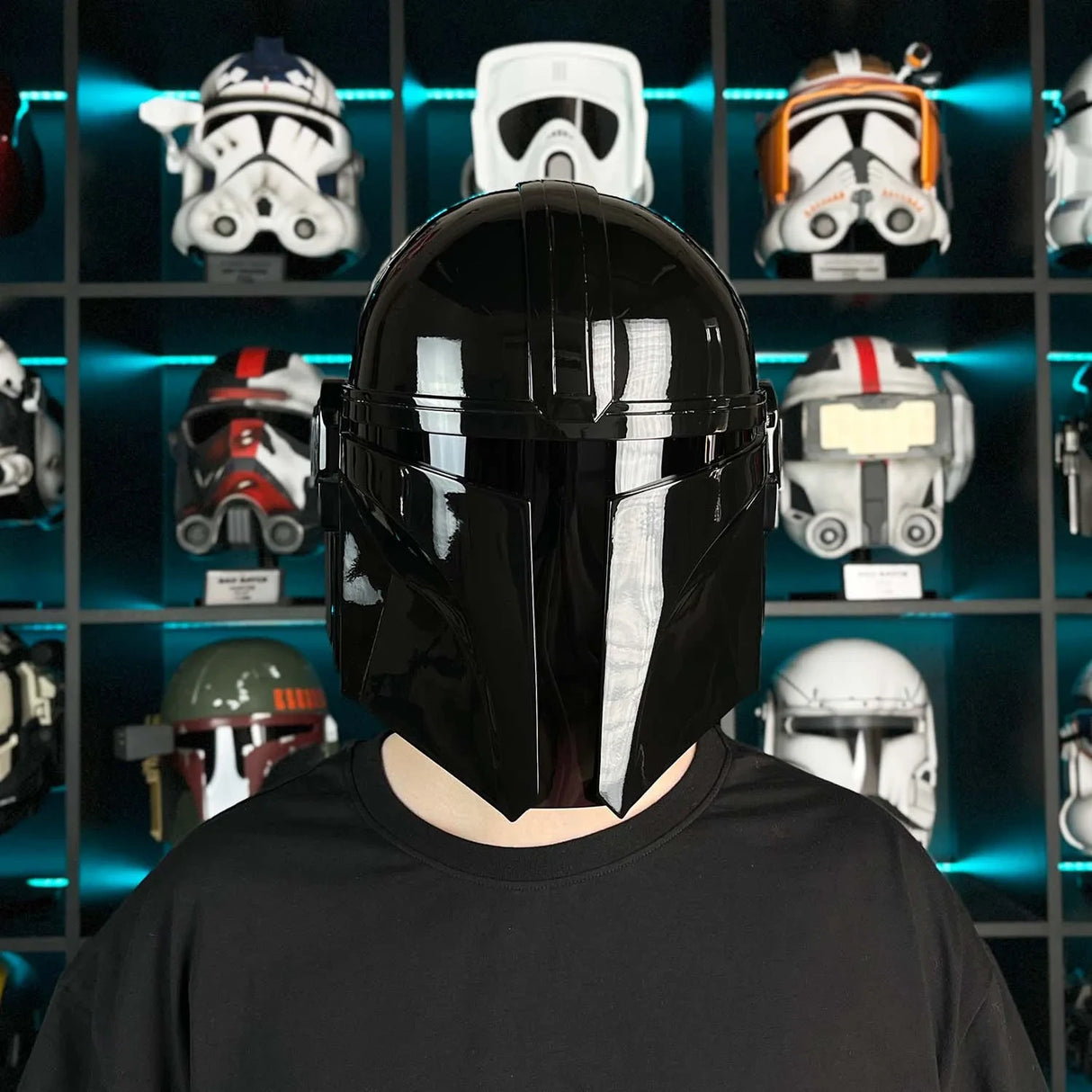 Mandalorian - Black Helmet