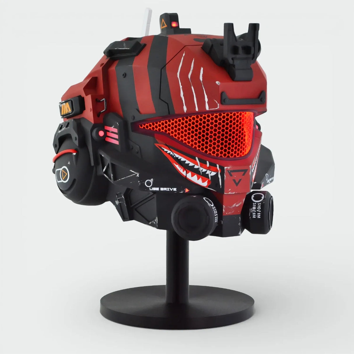 Titanfall 2 Pulse Blade Pilot Helmet - Shark Red