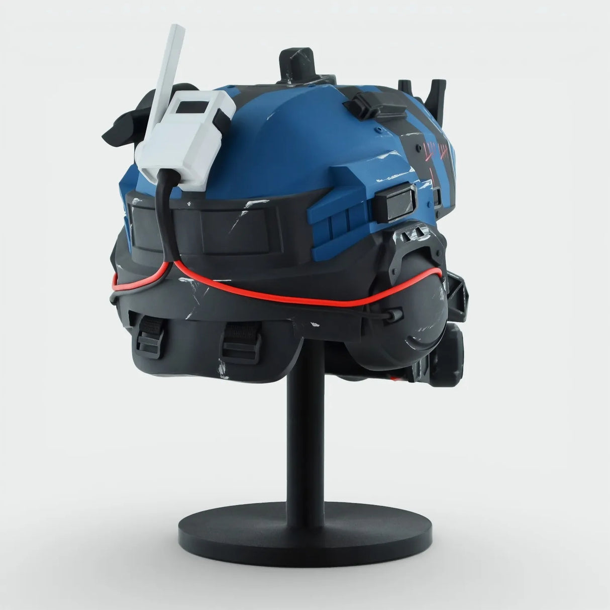 Titanfall 2 Pulse Blade Pilot Helmet - Shark Blue