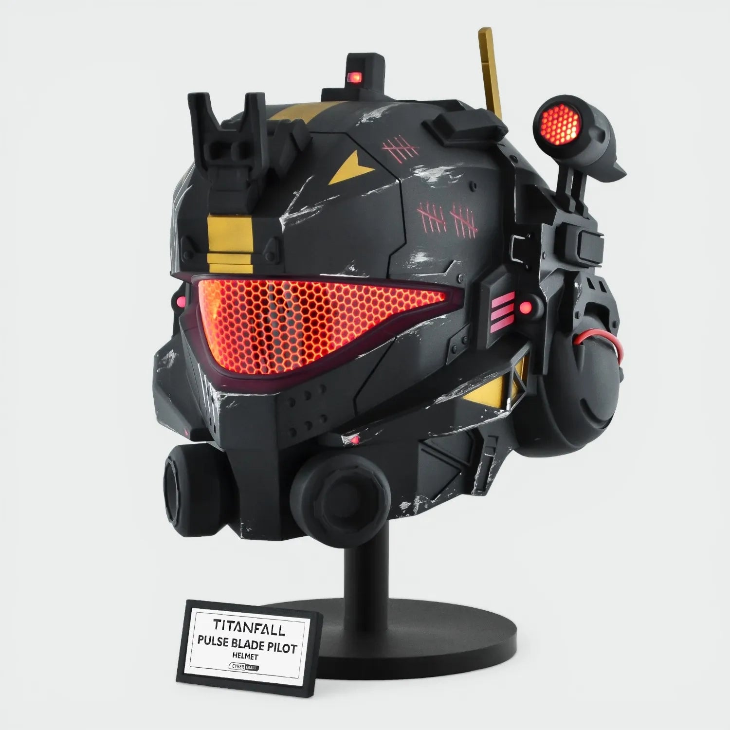 Titanfall 2 Pulse Blade Pilot Helmet - Black