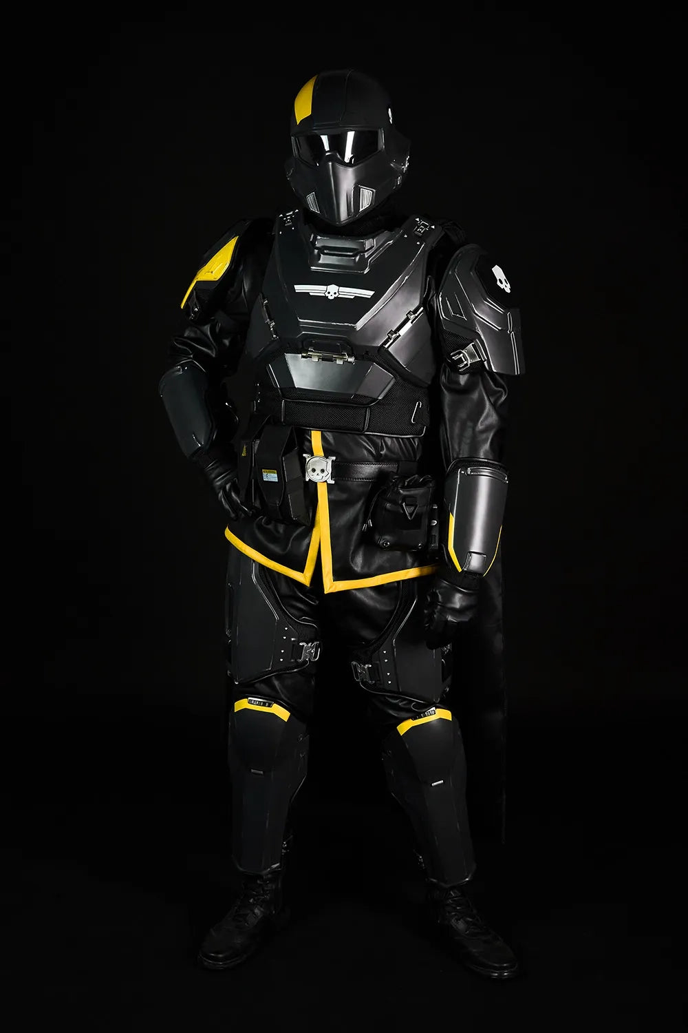 Helldivers B-01 Cosplay Costume - Right Line