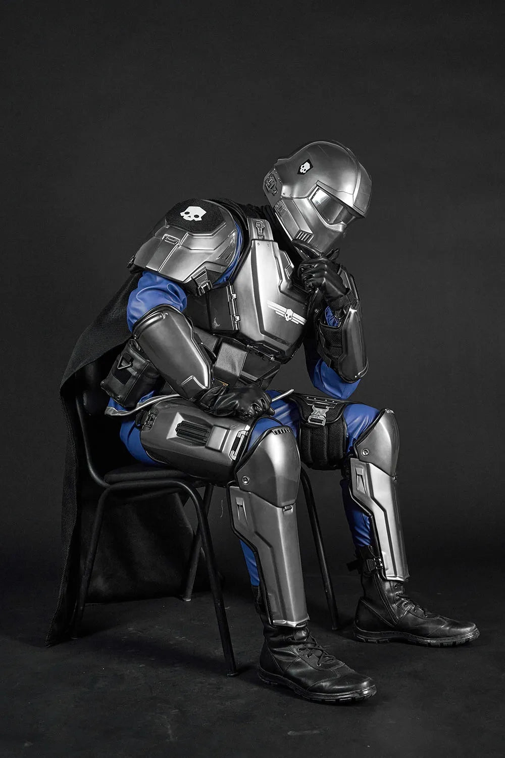 Helldivers 2 B-22 Model Citizen Costume