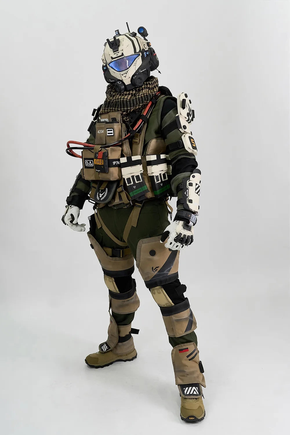 Titanfall 2 Pulse Blade Pilot Costume