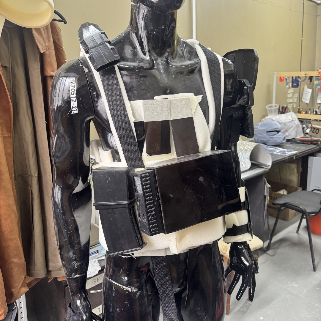 Titanfall 2 Pulse Blade Pilot Costume - Pre Order