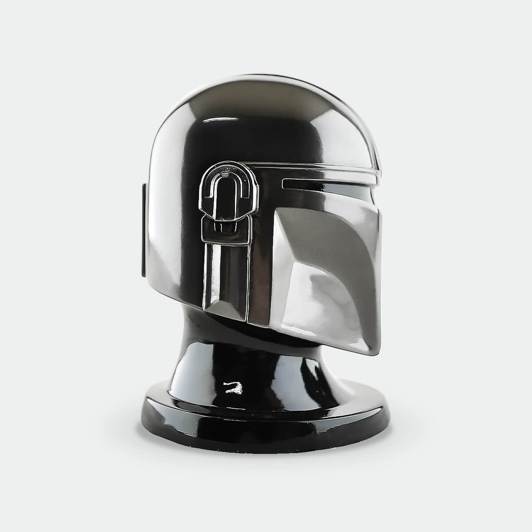 Mandalorian Bust from Star Wars Series / Buy Star Wars Figure / Buy Star Wars Bust / Buy Star Wars merch / Cyber Craft