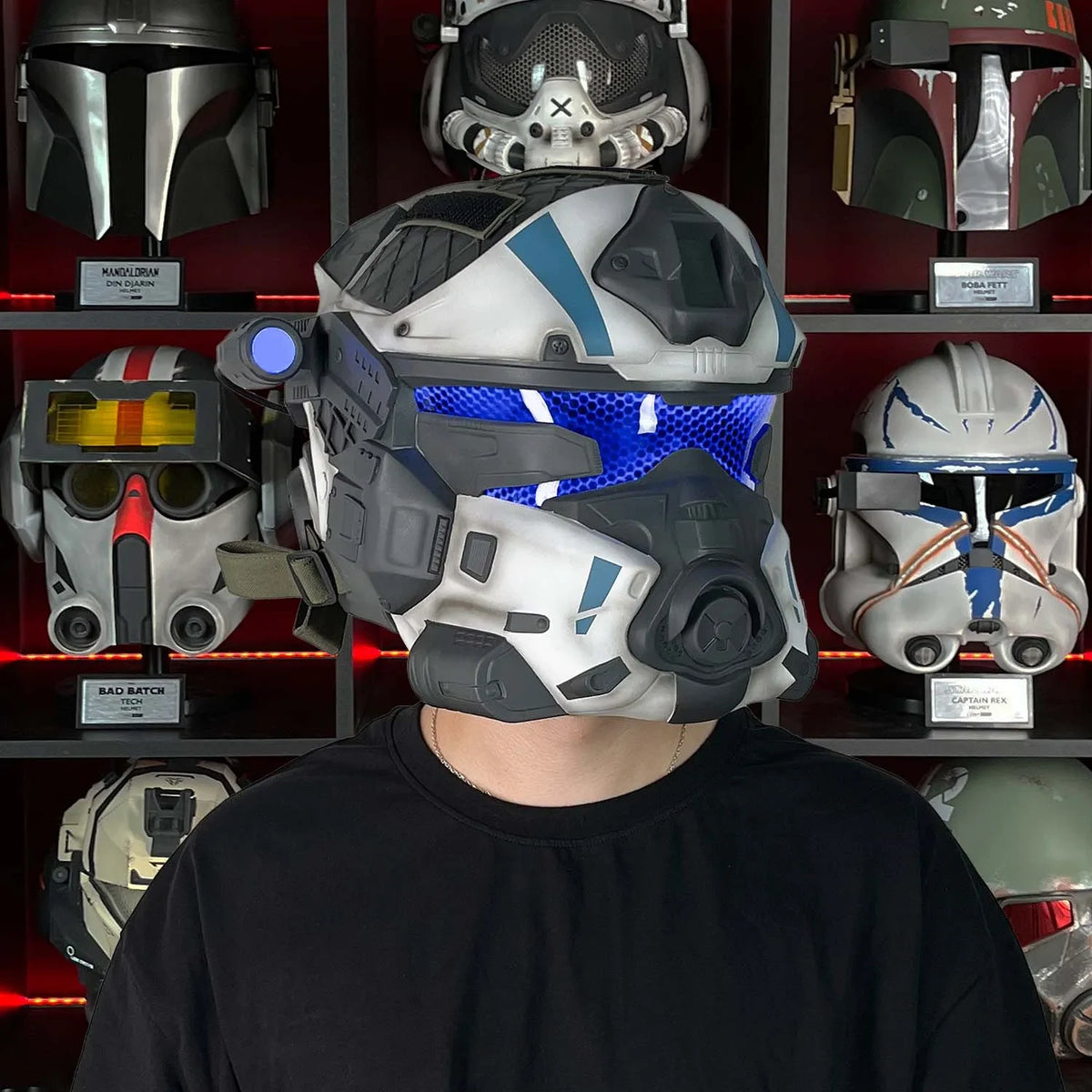 Titanfall 2 Grapple Pilot Helmet