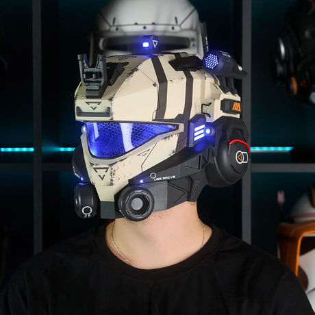 Titanfall 2 Pulse Blade Pilot Helmet