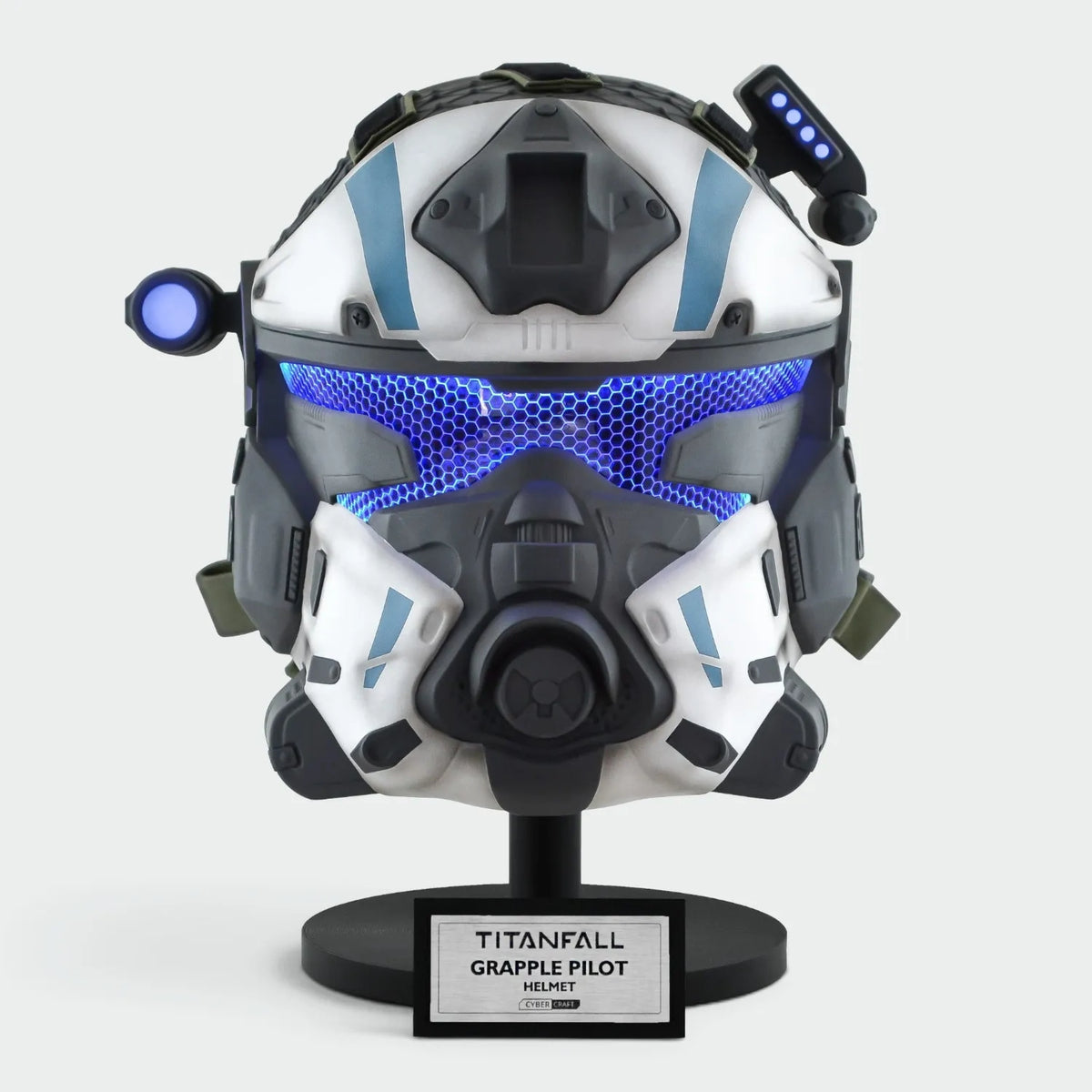 Titanfall 2 Grapple Pilot Helmet