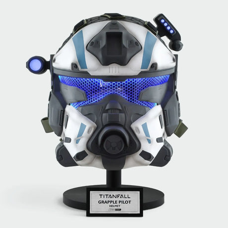 Titanfall 2 Grapple Pilot Helmet