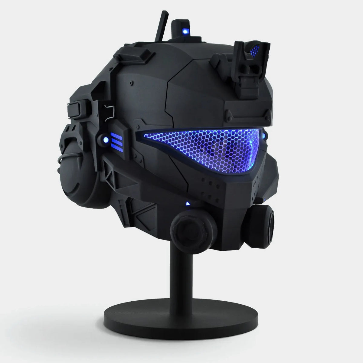 Titanfall 2 Pulse Blade Pilot Helmet - Total Black
