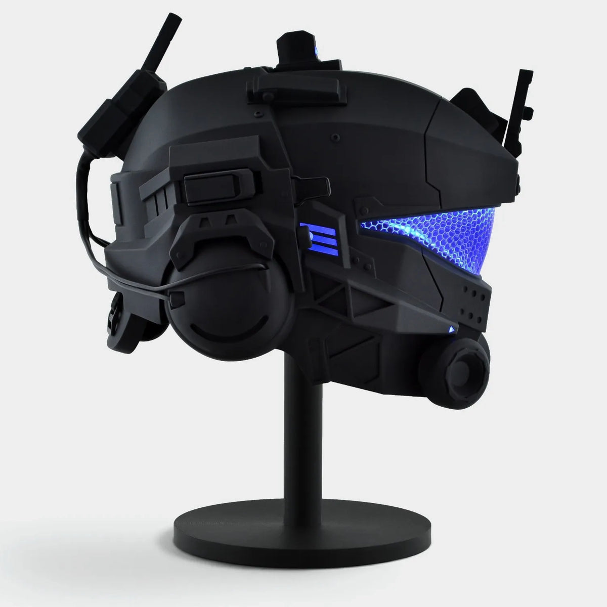 Titanfall 2 Pulse Blade Pilot Helmet - Total Black