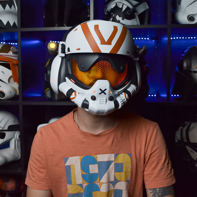 Titanfall 2 Viper Pilot Clean Helmet