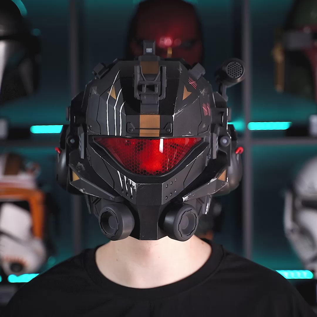 Titanfall 2 Pulse Blade Pilot Helmet - Black