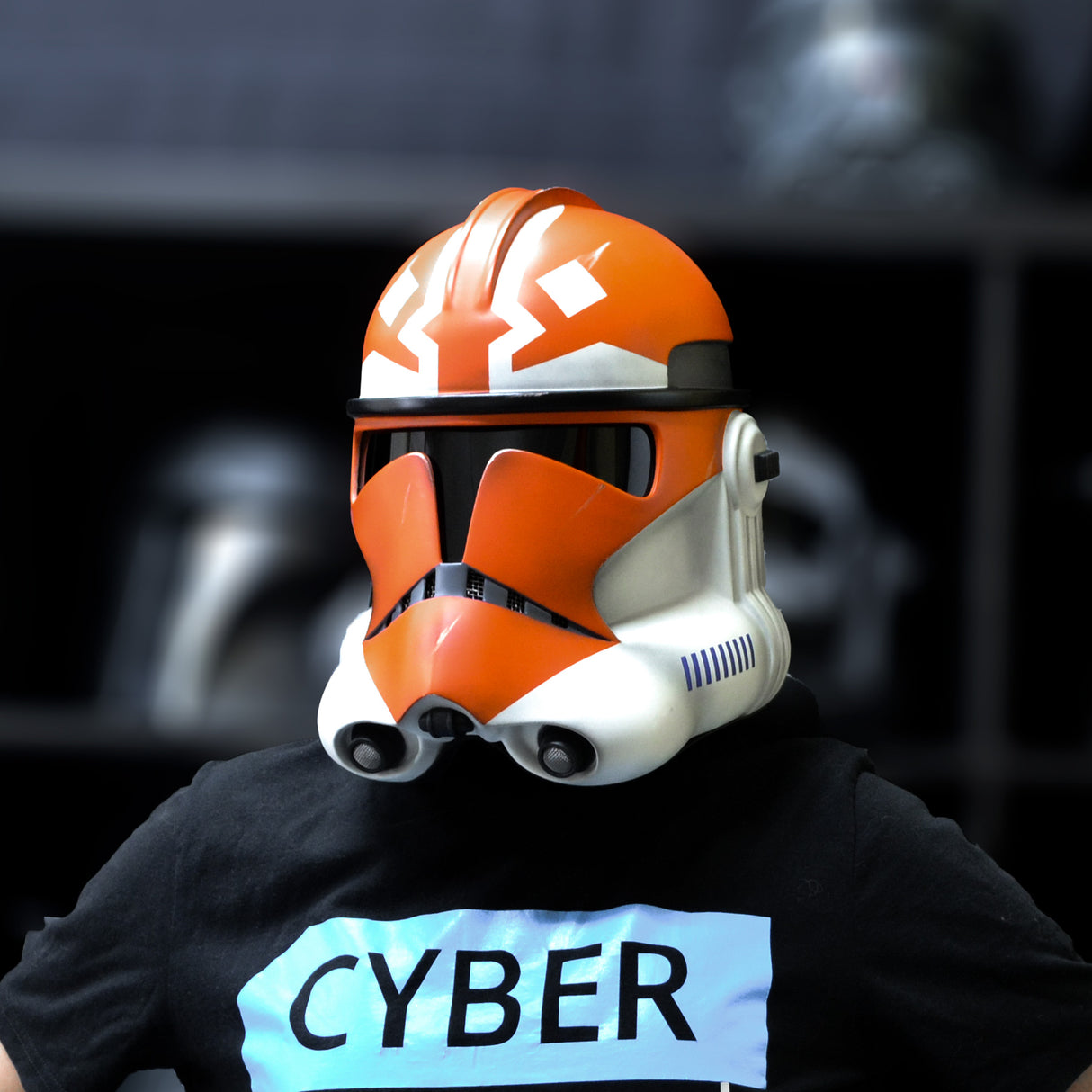 Cracked Ahsoka Clone Trooper Phase 2 Helmet 332nd Company from Star Wars / Cosplay Helmet / Clone Wars / Star Wars Helmet Cyber Craft